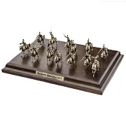 Диорама «Русские драгуны 1812 г.» из бронзы и ясеня, 1:72 — фотография 7